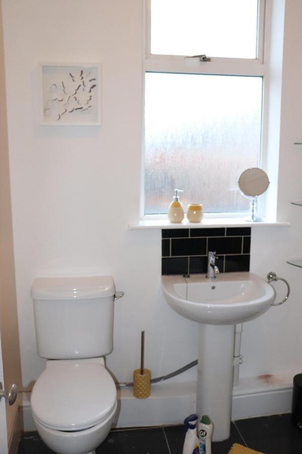 The Nook Villa Northampton Exterior photo
